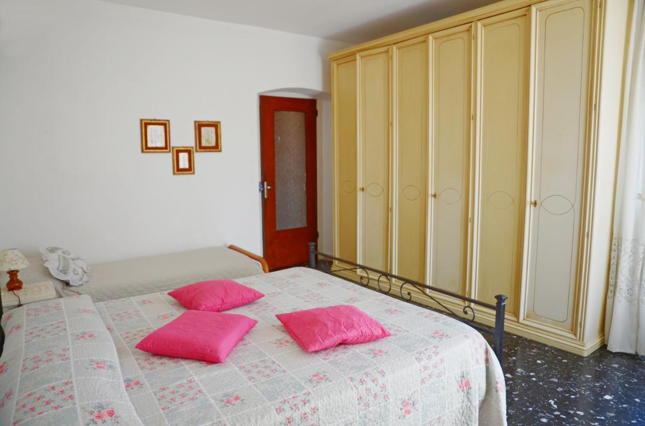 La Piazza - Appartamento Vacanze Piana Battolla 外观 照片